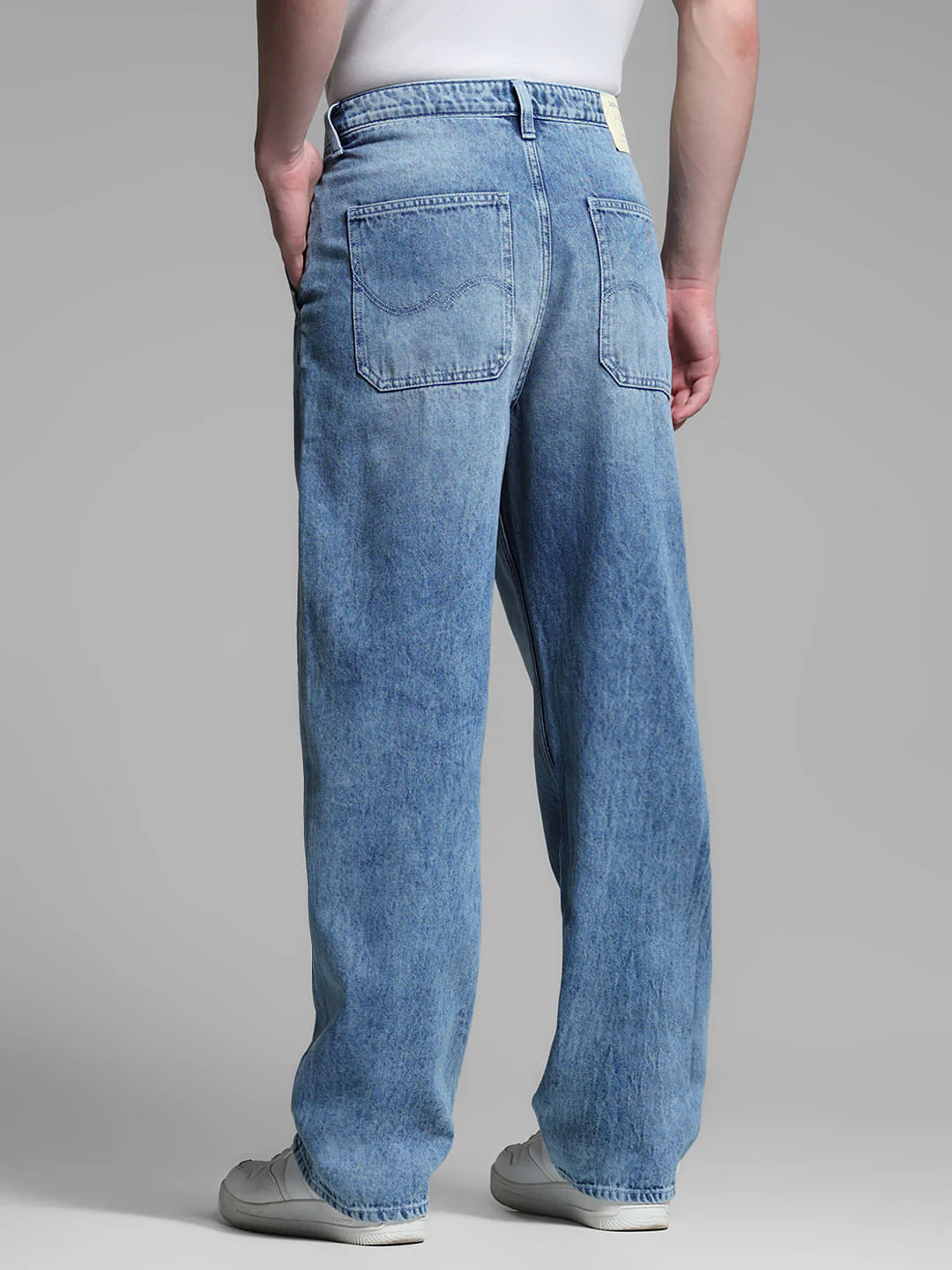 Light Blue High Rise Dario Loose Fit Jeans - Image 3