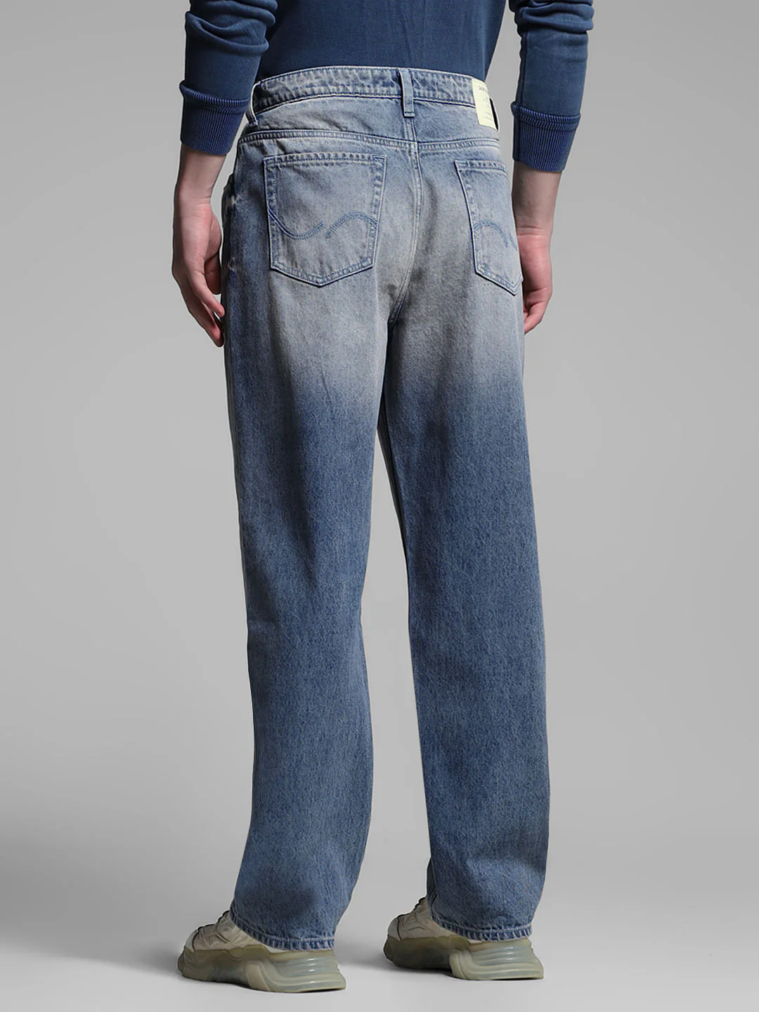 Light Blue Mildly Distressed Dario Loose Fit Jeans - Image 3