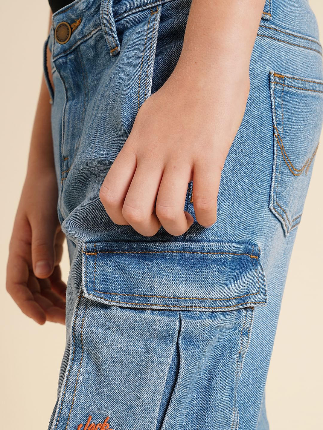 Boys Blue Mid Rise Washed Loose Fit Jeans - Image 6
