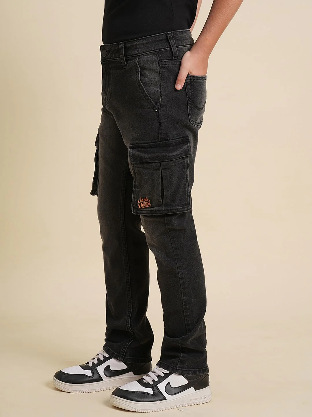 Boys Black Mid Rise Loose Fit Jeans - Image 3