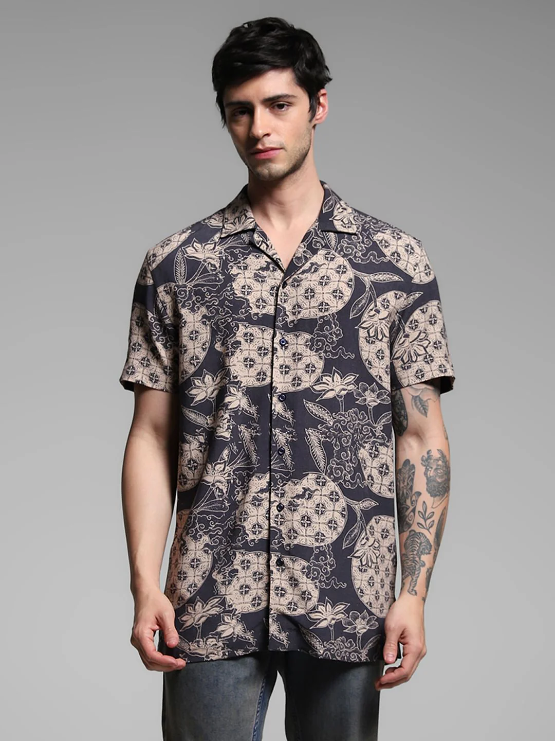 Black Floral Comfort Fit Shirt - Image 2