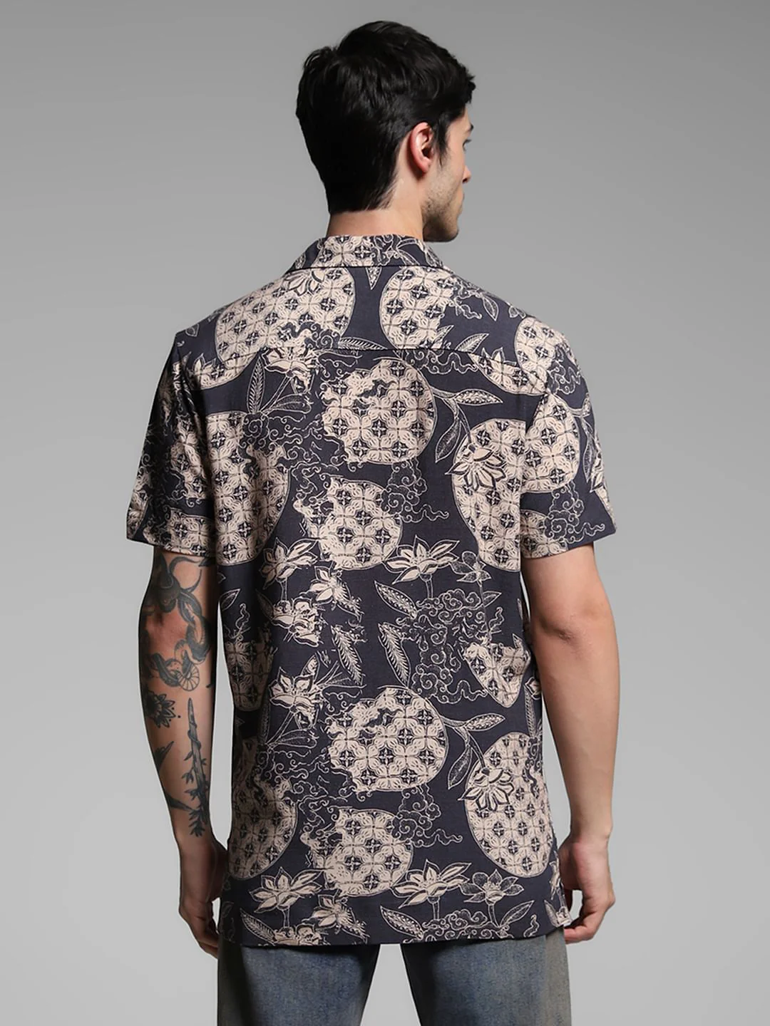Black Floral Comfort Fit Shirt - Image 4