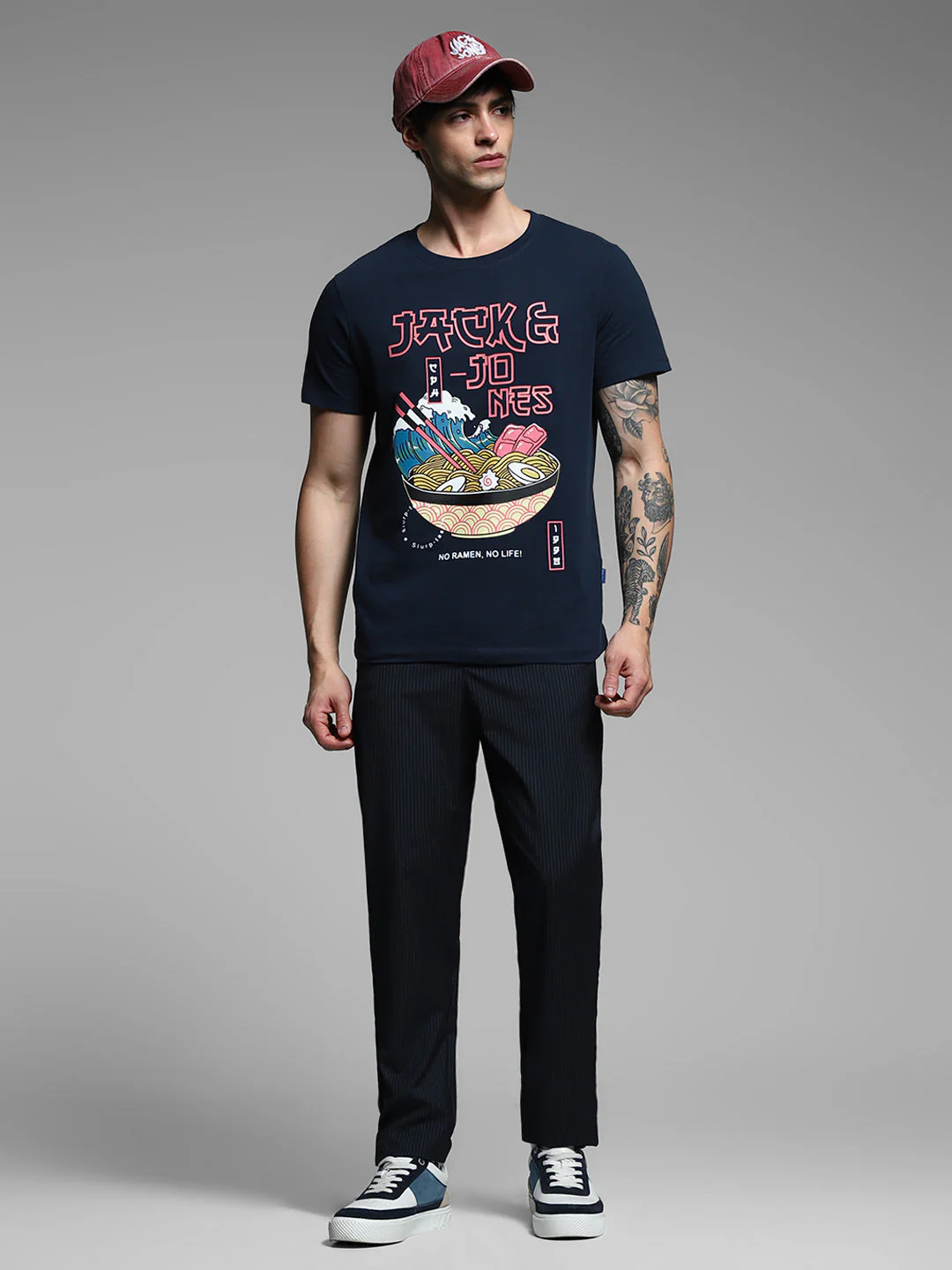 Navy Blue Ramen Print T-shirt - Image 6