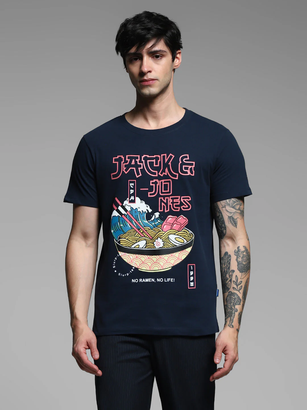 Navy Blue Ramen Print T-shirt - Image 8