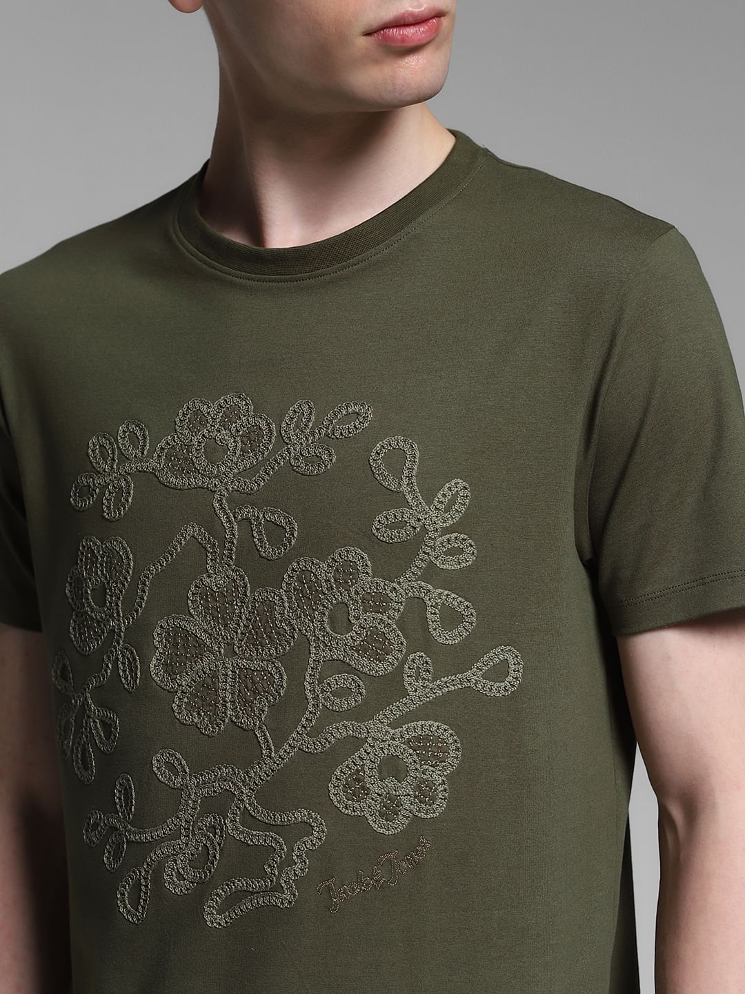 Olive Embroidered Print Cotton T-shirt - Image 5