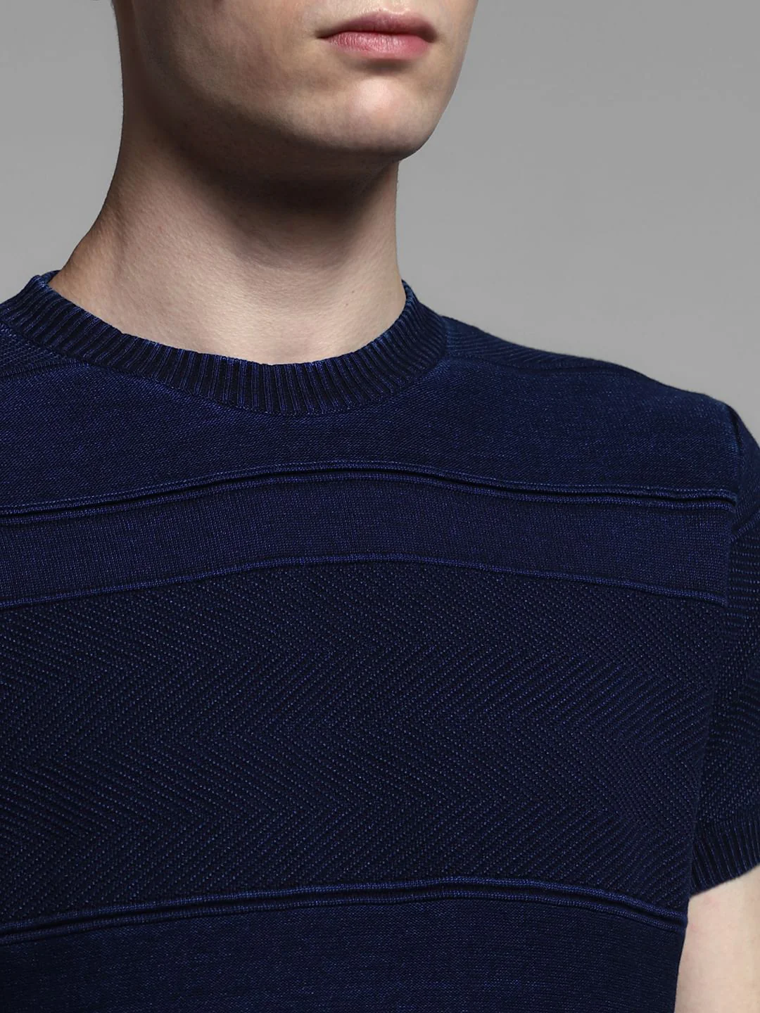 Blue Striped Knitted Crew Neck T-shirt - Image 5