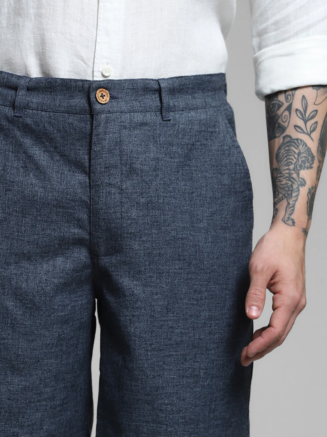 JACK&JONES Navy Blue Linen Blend Shorts - Image 4