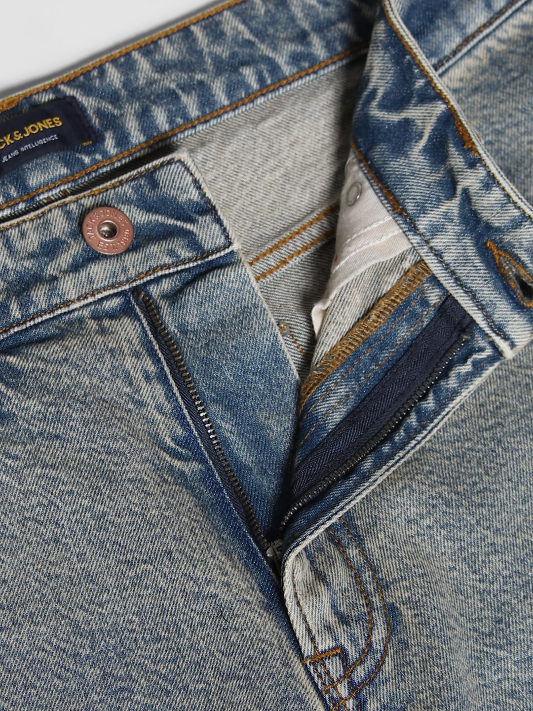Blue High Rise Washed Dario Loose Fit Jeans - Image 5