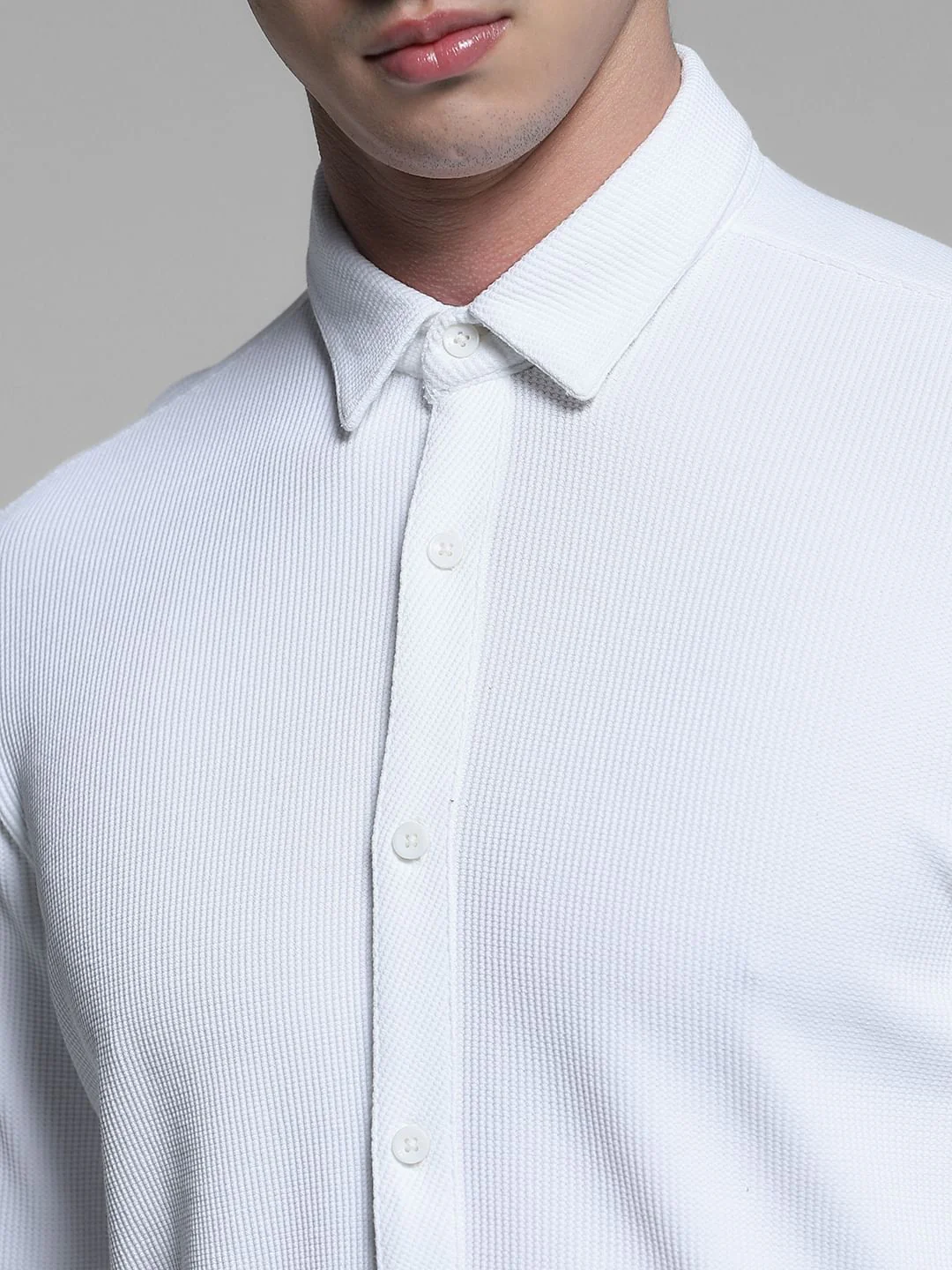 White Knitted Slim Fit Shirt - Image 5