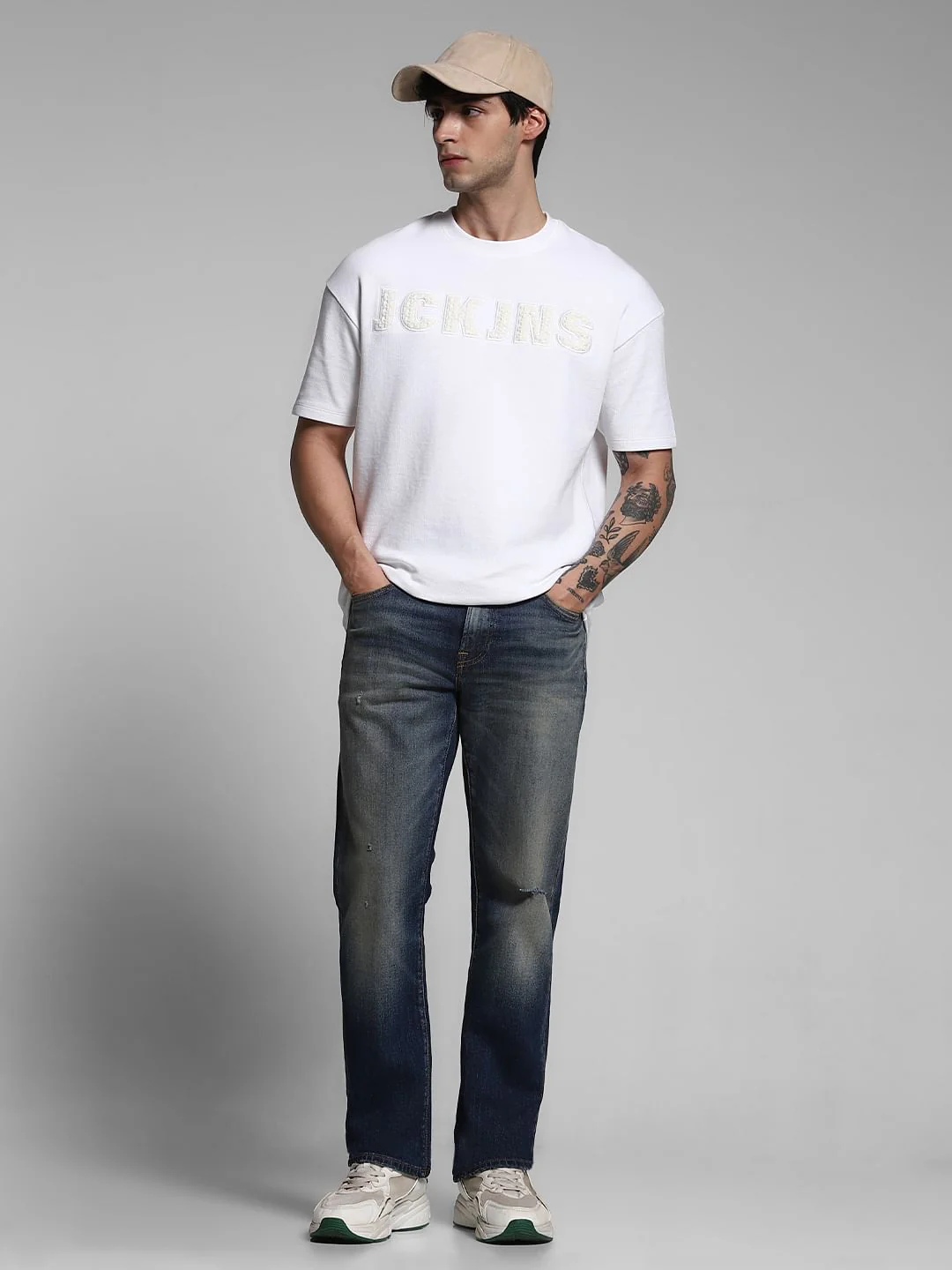 White Logo Print Crew Neck T-shirt - Image 6