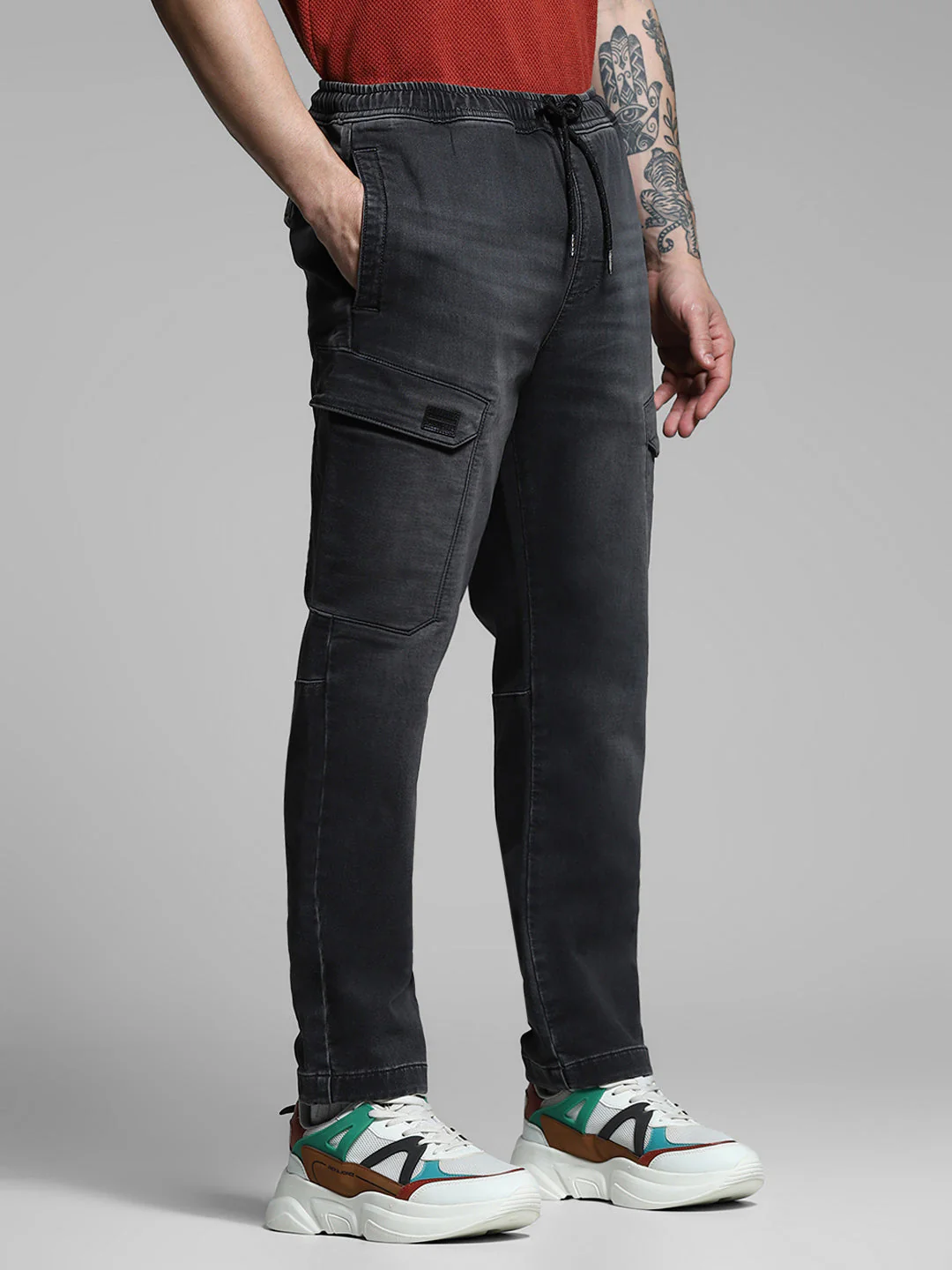 Black Anti Fit Cargo Jeans - Image 2