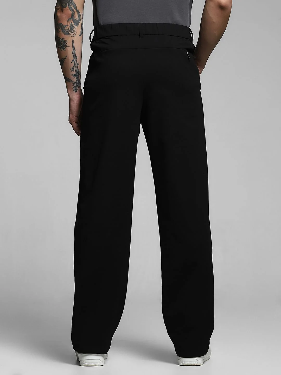 Black Mid Rise Regular Fit Pants - Image 3