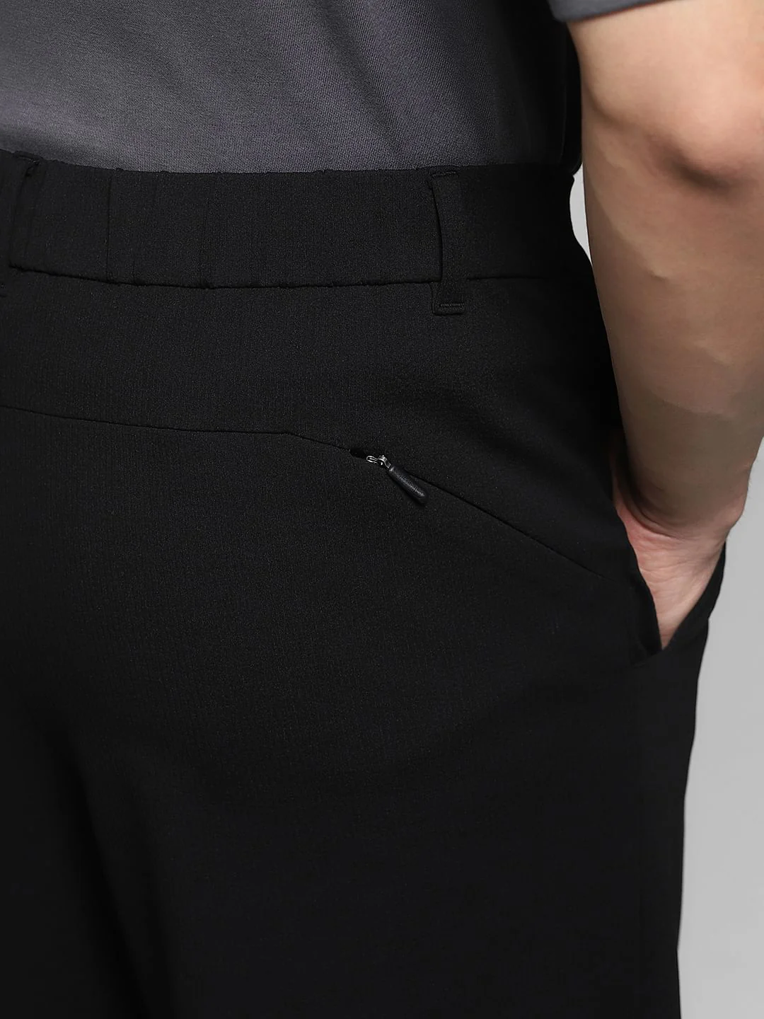 Black Mid Rise Regular Fit Pants - Image 5