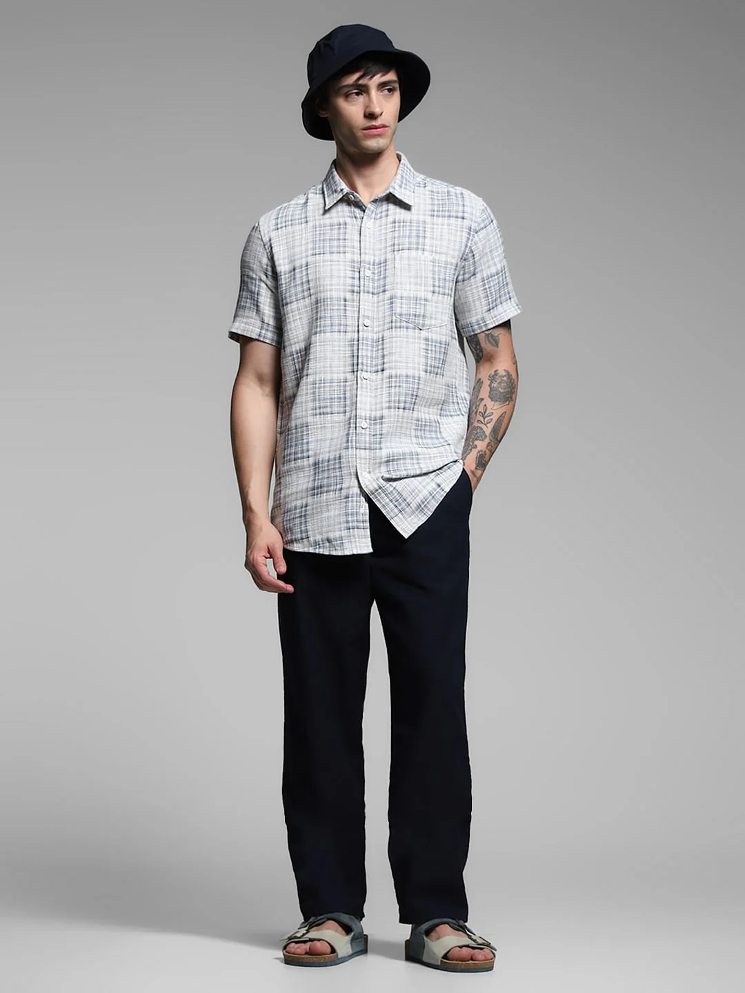 Navy Blue Mid Rise Slim Fit Pants - Image 6