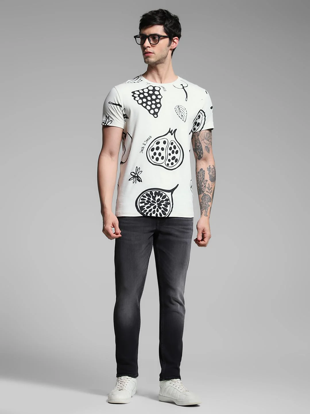 Black Brak Cropped Slim Fit Jeans - Image 6