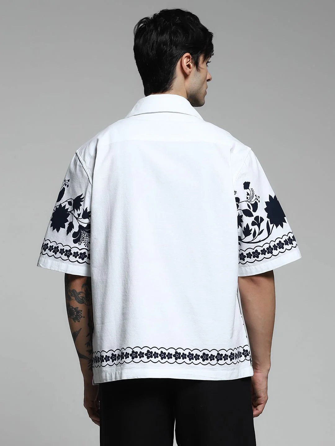 White Printed Oversized Shirt - Image 4