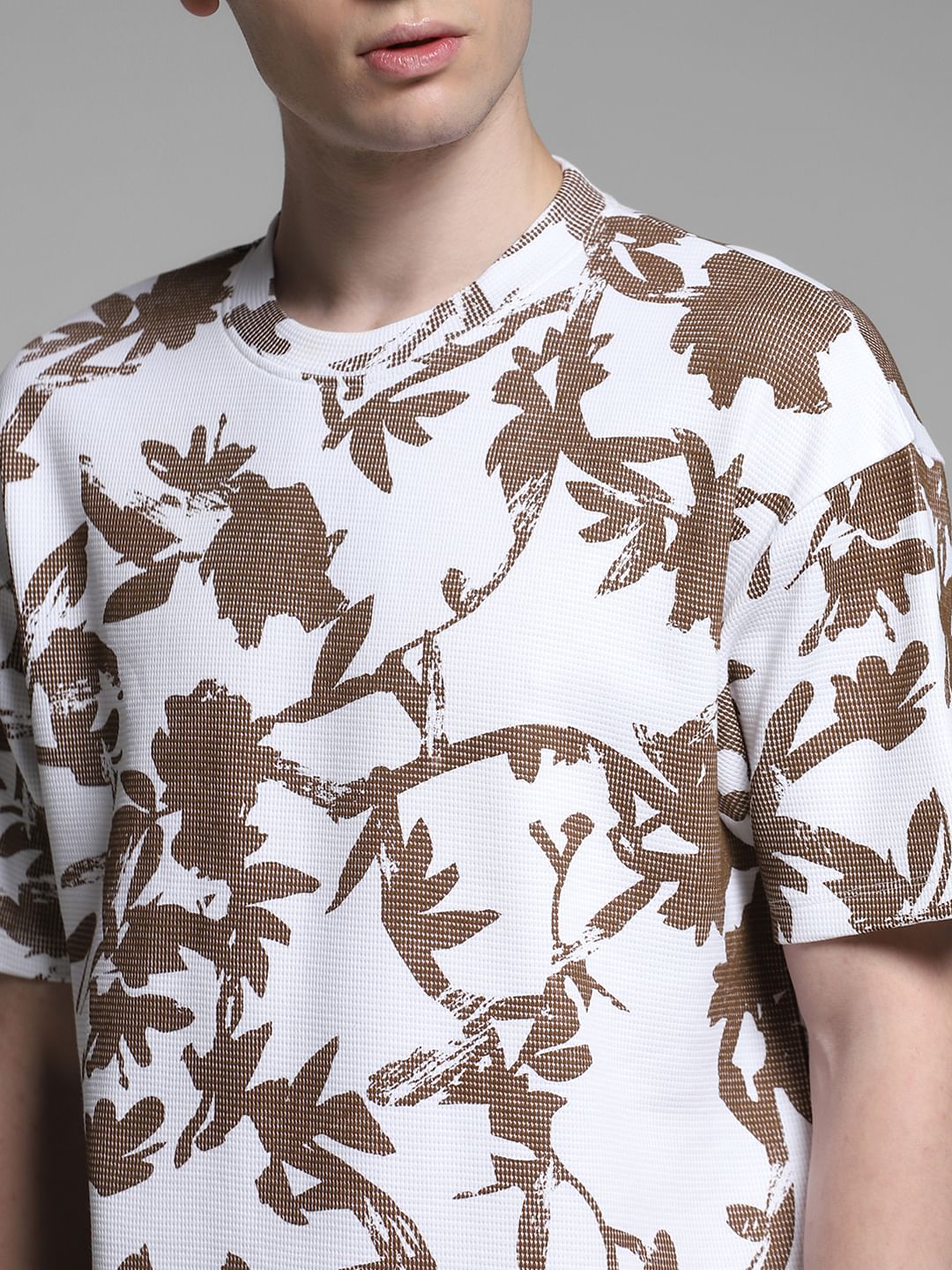 White Printed Cotton T-Shirt - Image 5