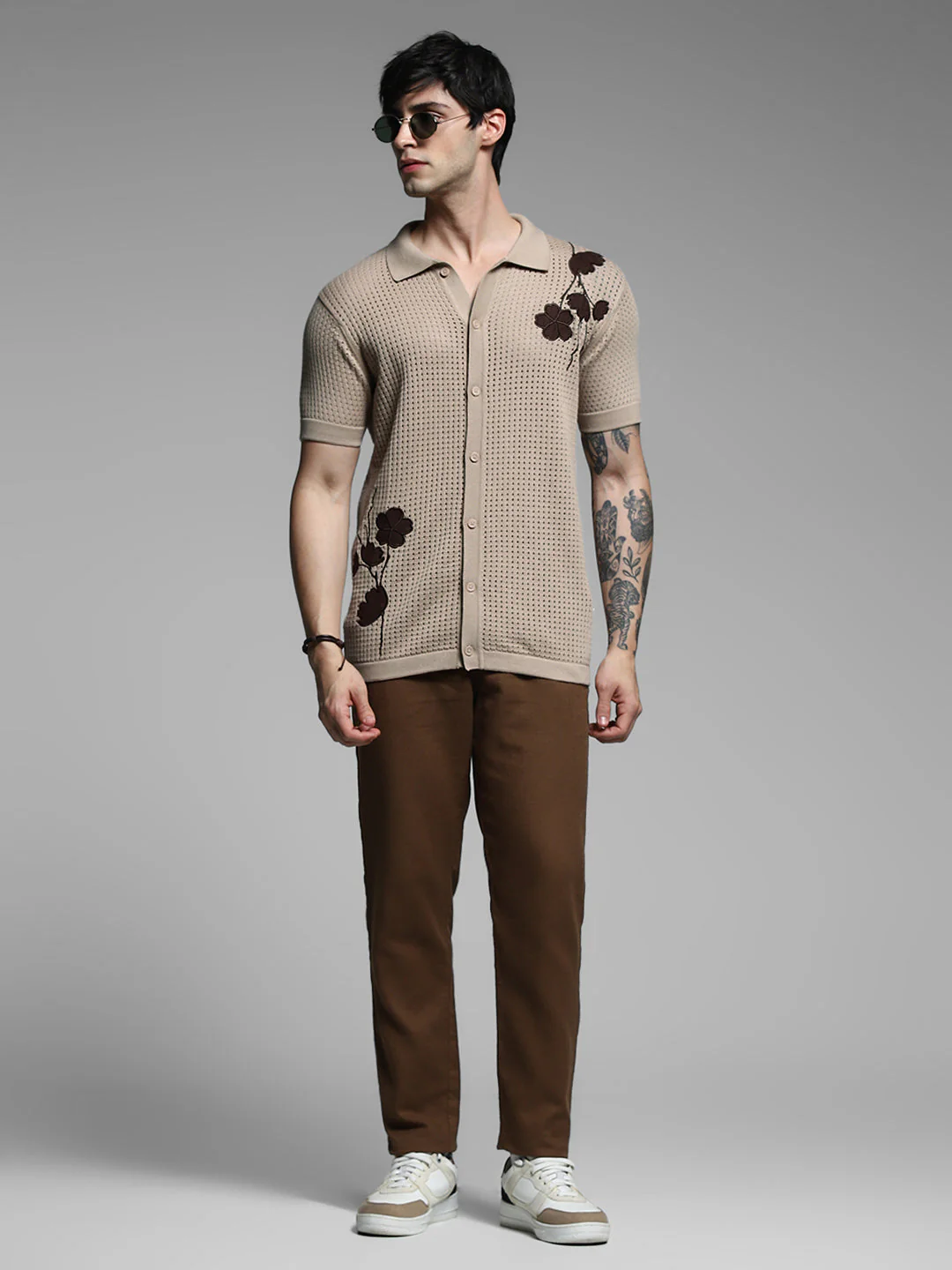 Brown Applique Front Open Polo - Image 6