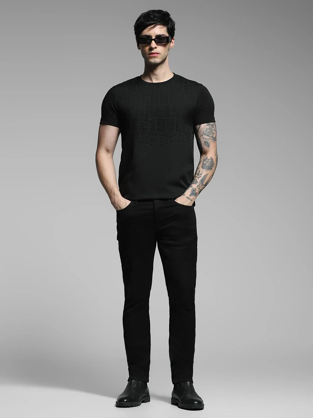 Black Cotton Crew Neck T-shirt - Image 6