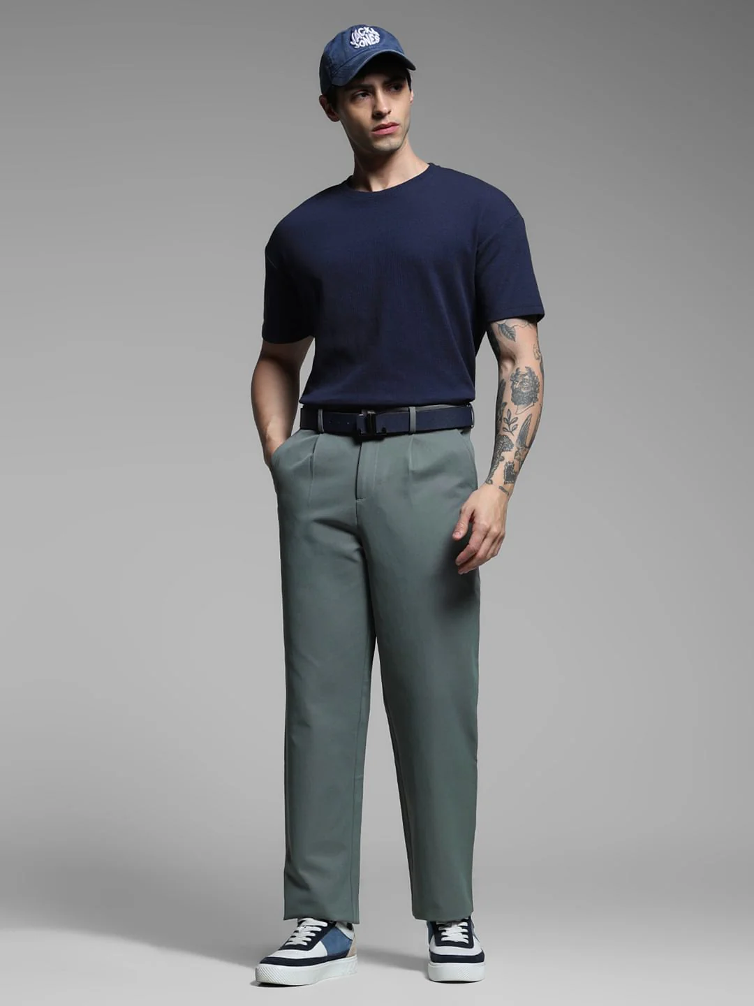 Green Mid Rise Loose Fit Pants - Image 6