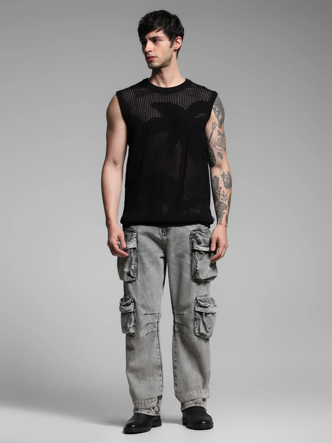 Black Knitted Sleeveless T-shirt - Image 6