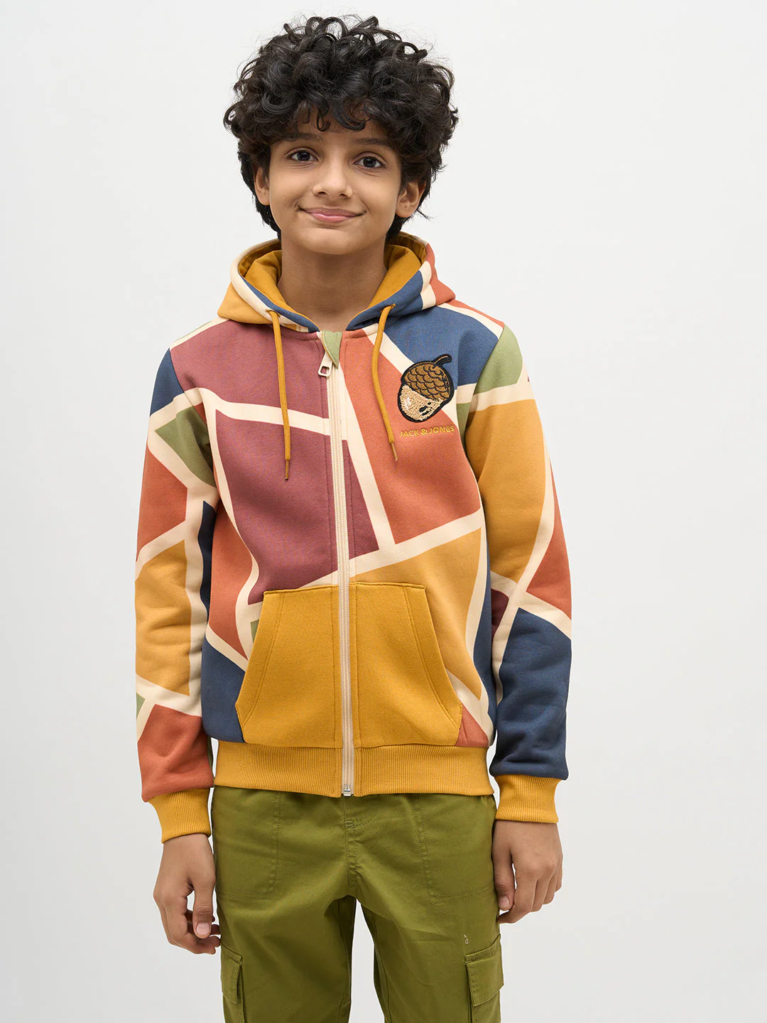 Boys Colourblocked Printed Sweatshirt - Image 2