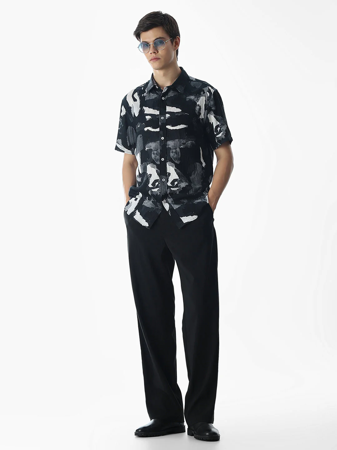 Comfort Fit Printed Shirt - Image 6