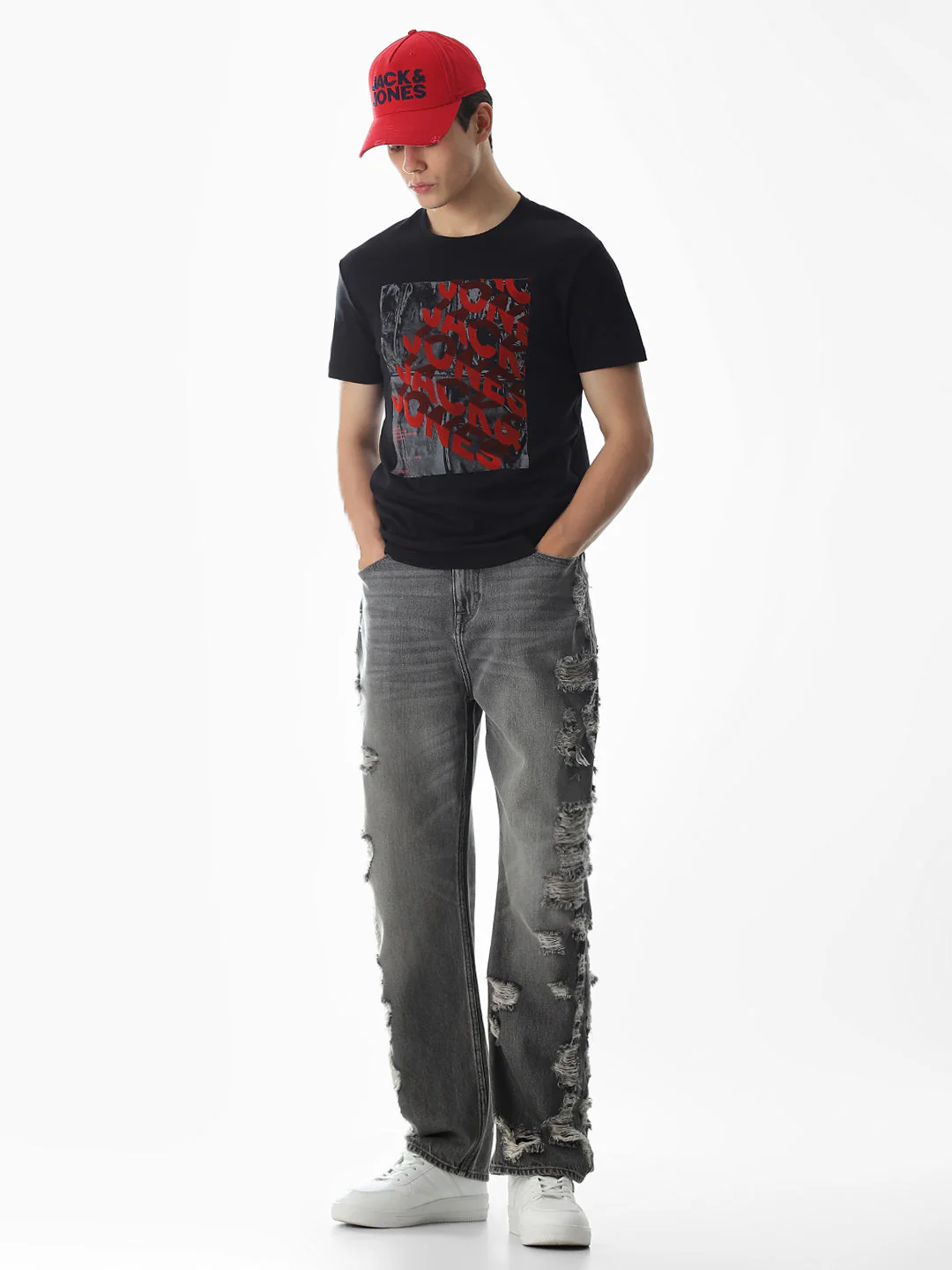 Typography Slim Fit T-shirt - Black - Image 6