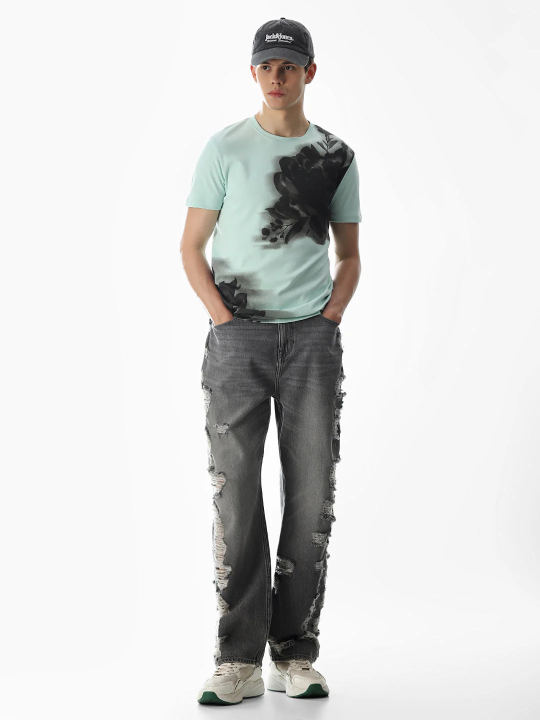 Printed Slim Fit T-shirt - Green - Image 6