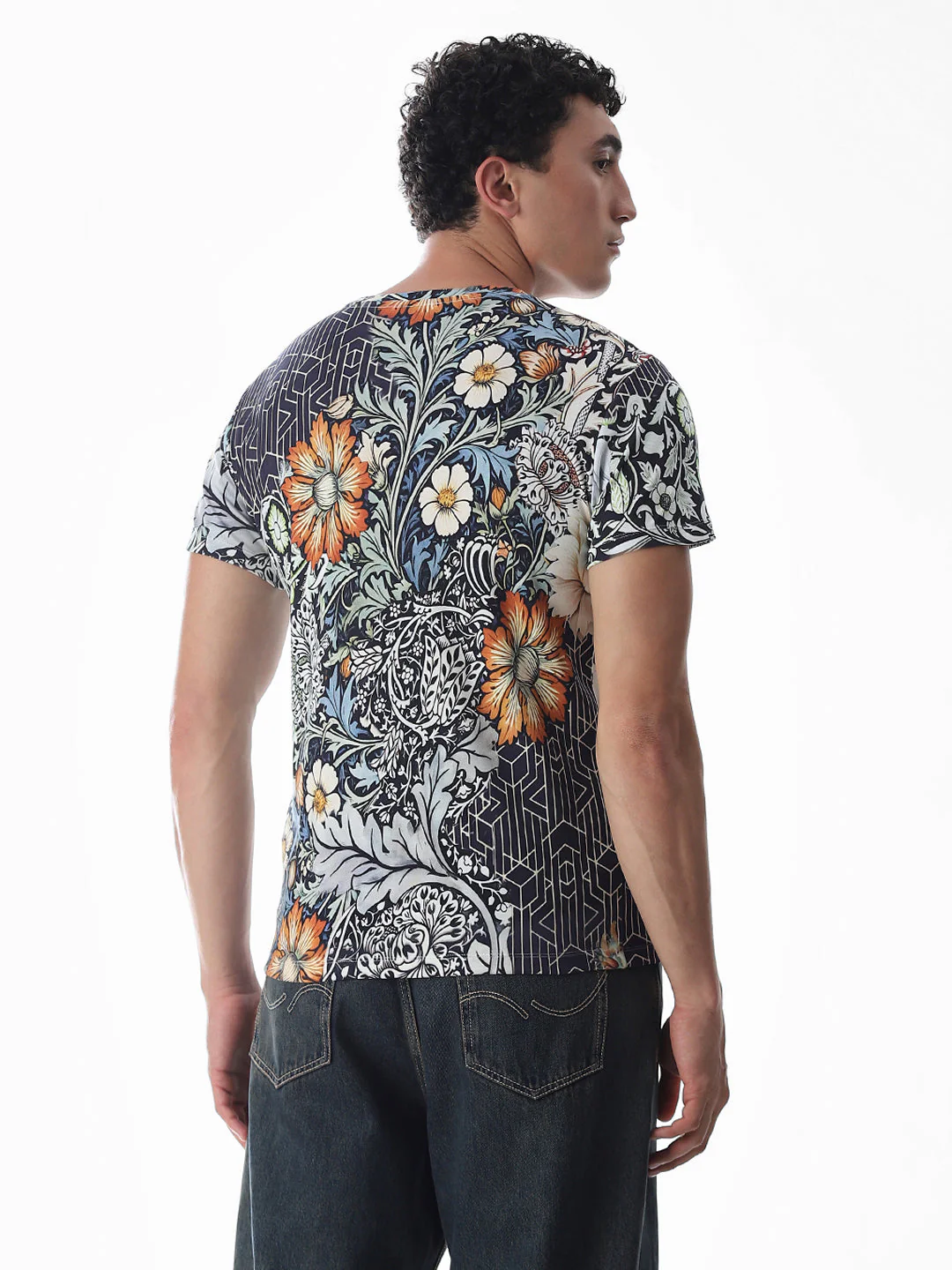Printed Slim Fit T-shirt - Image 4