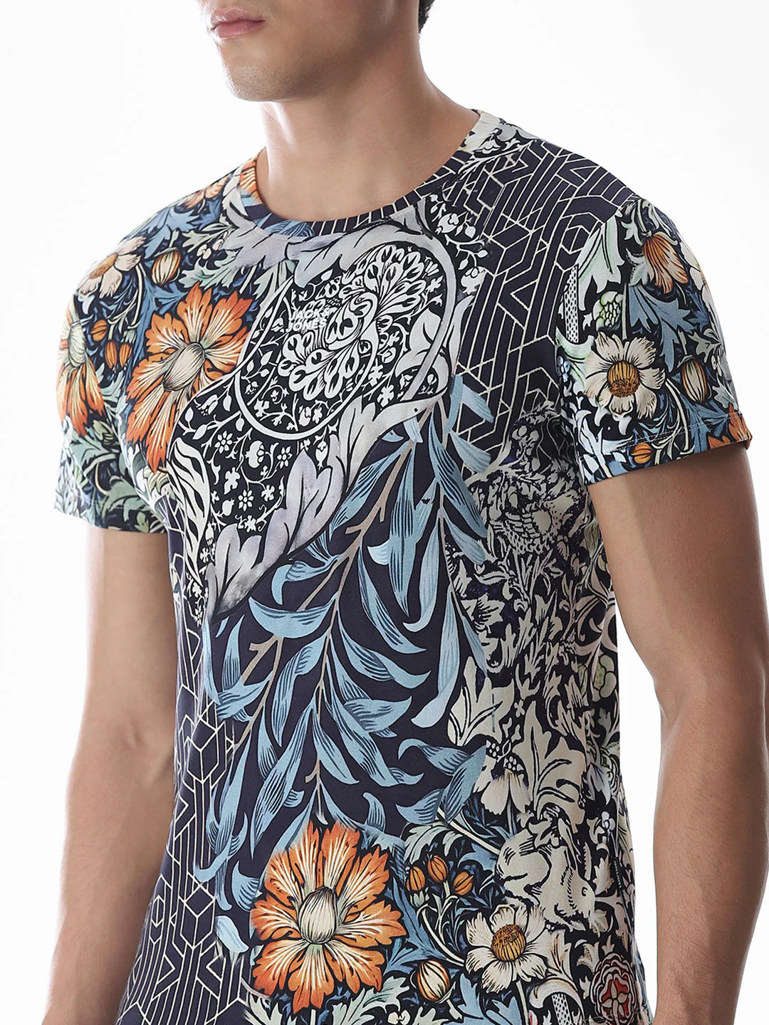 Printed Slim Fit T-shirt - Image 5