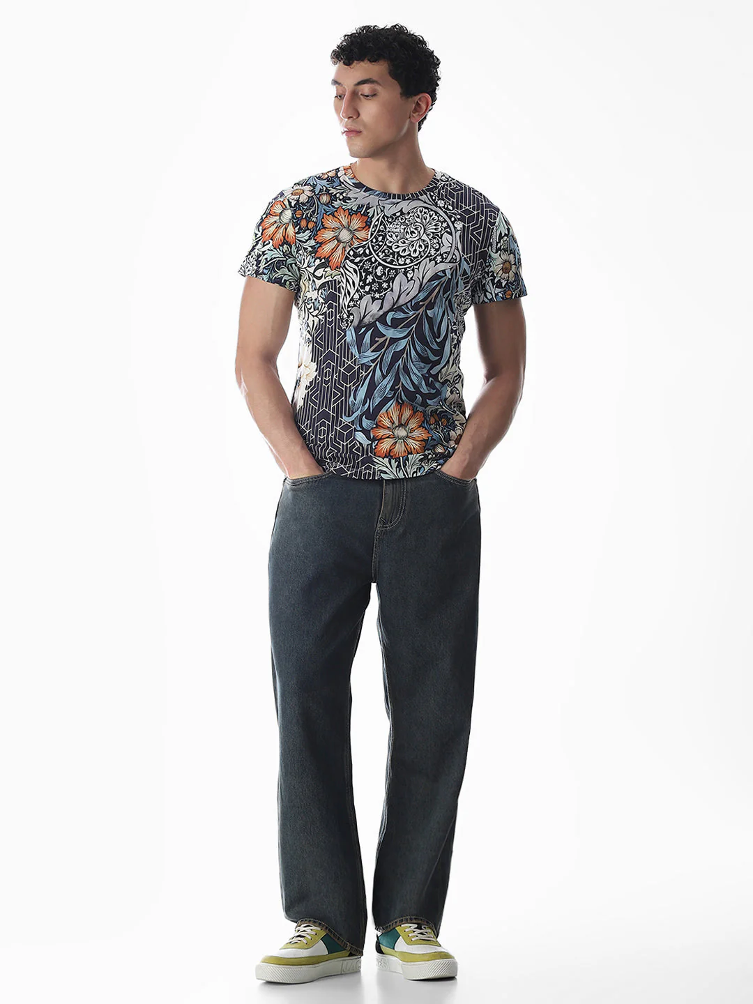Printed Slim Fit T-shirt - Image 6