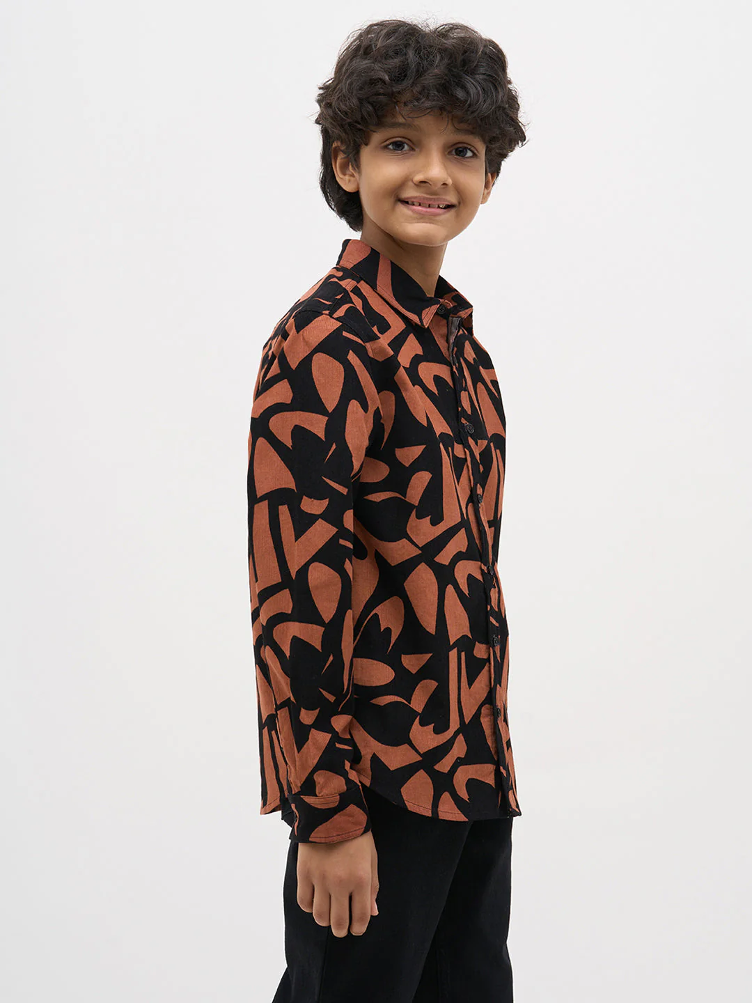 Boys Black Printed Cotton Shirt - Image 3