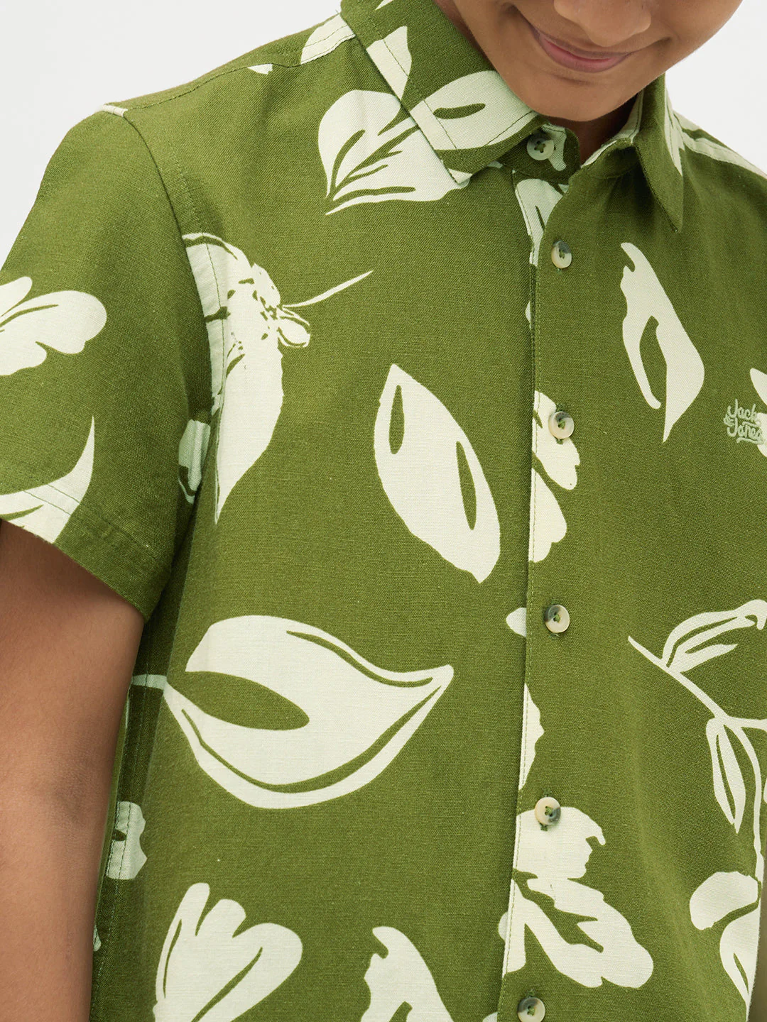 Boys Green Printed Shirt - Image 6