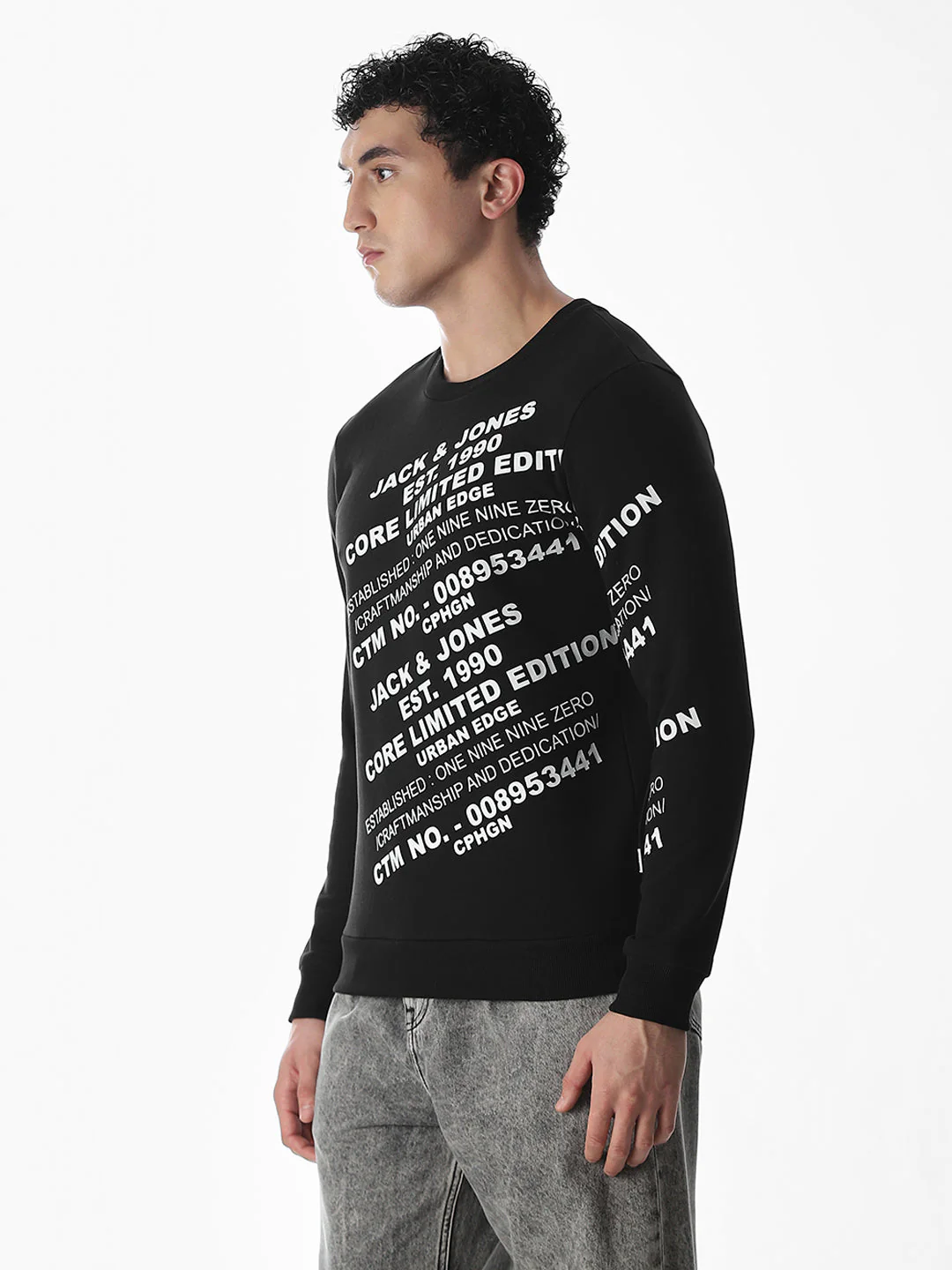 Non-Hooded Printed Sweatshirt - Black - Image 3