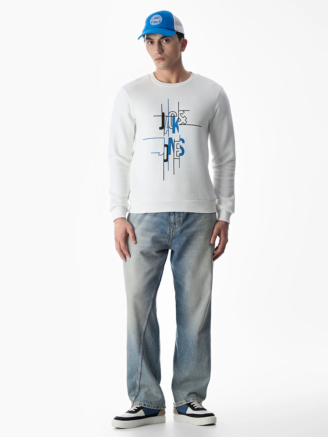 Printed Regular Fit Sweatshirt - Image 6