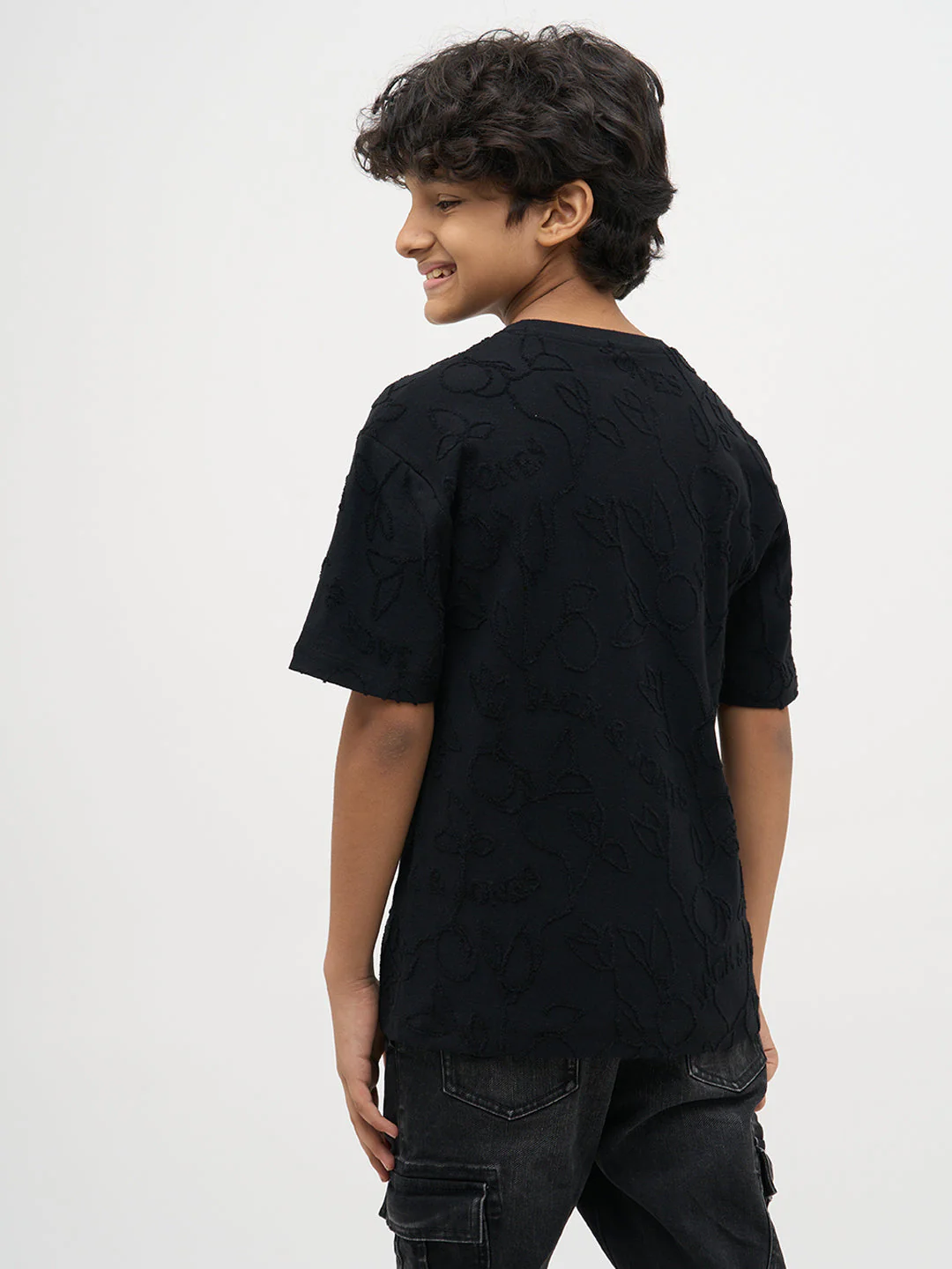 Black Jacquard Print Oversized T-Shirt - Image 4