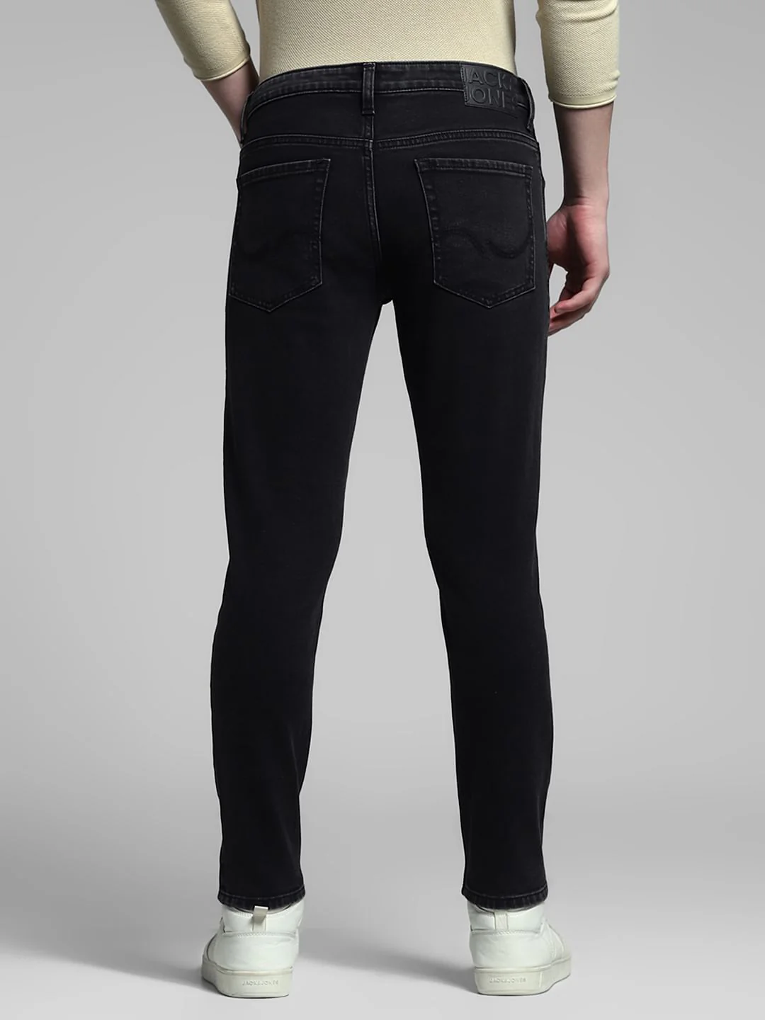 Black Mid Rise Brak Slim Fit Jeans - Image 3