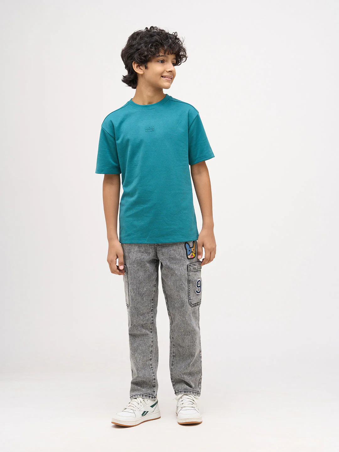 Boys Loose Fit Washed Jeans - Image 5