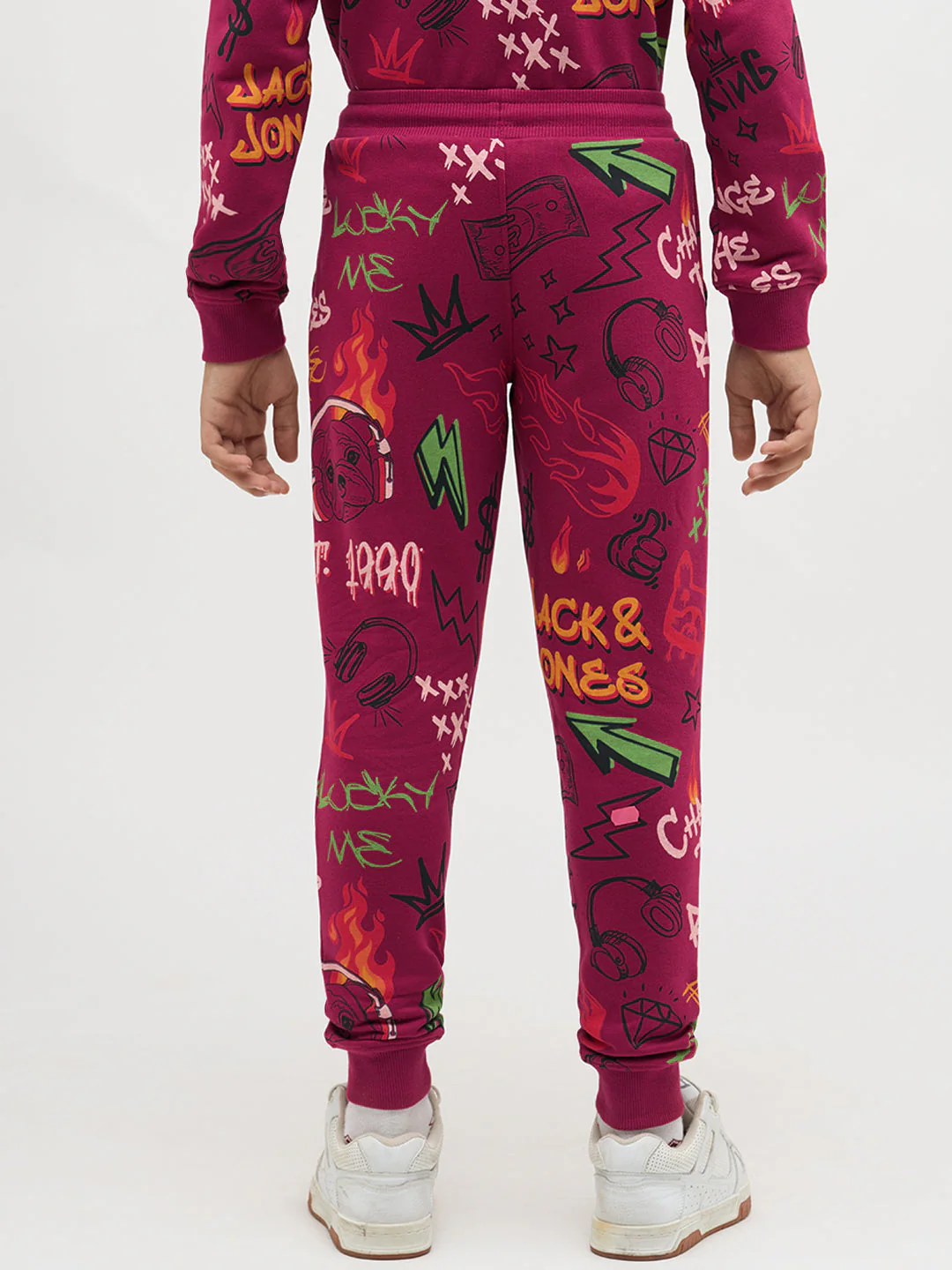Boys Magenta Printed Sweatpants - Image 9