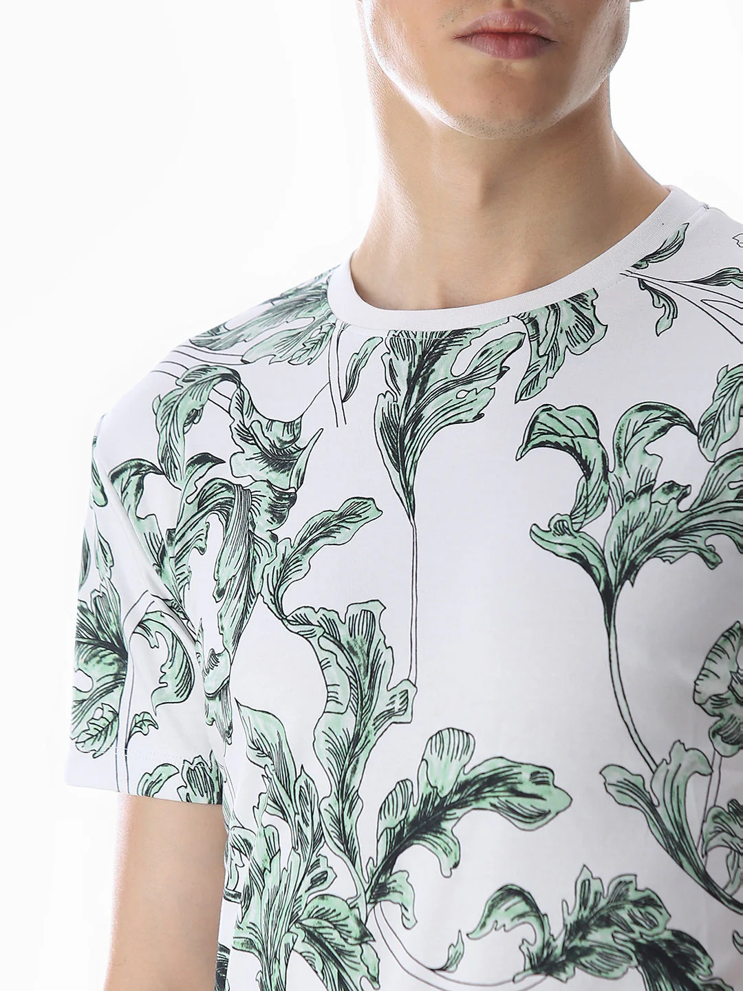 Printed Slim Fit T-shirt - Image 5
