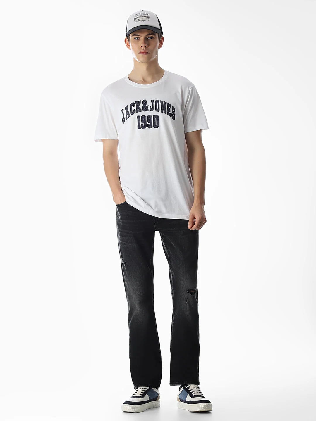 Distressed Clark Regular Fit Jeans - Black - Image 6