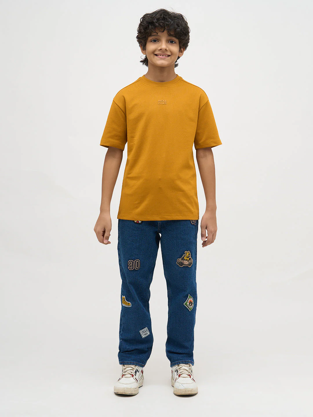 Boys Applique Print Loose Fit Jeans - Image 5