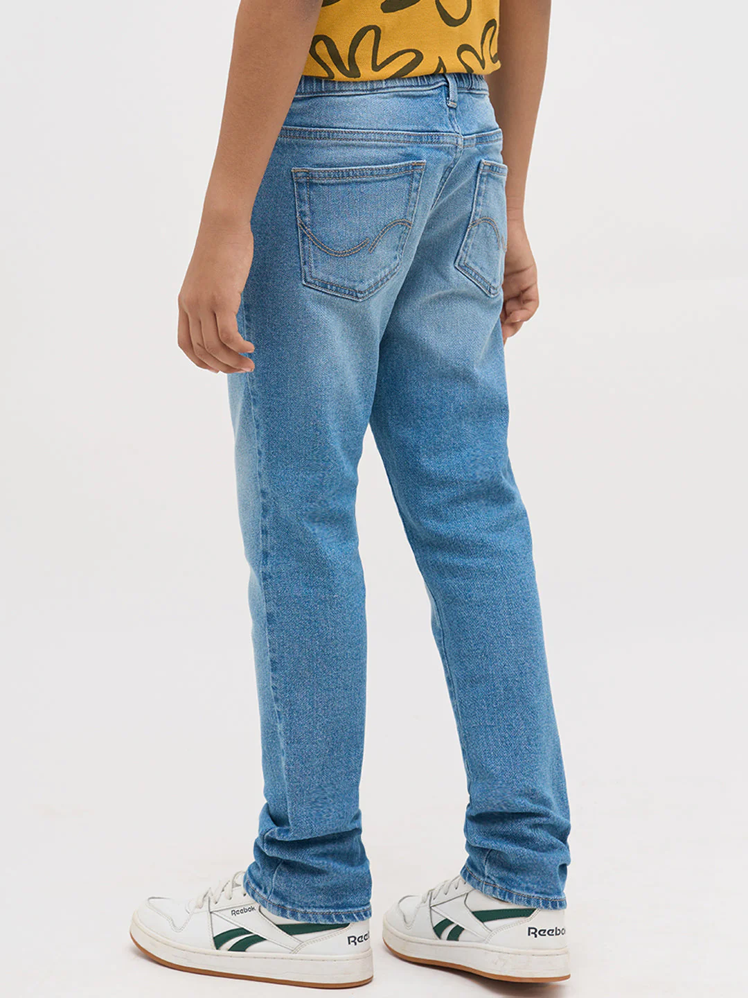 Light Blue Washed Regular Fit Jeans - Image 4