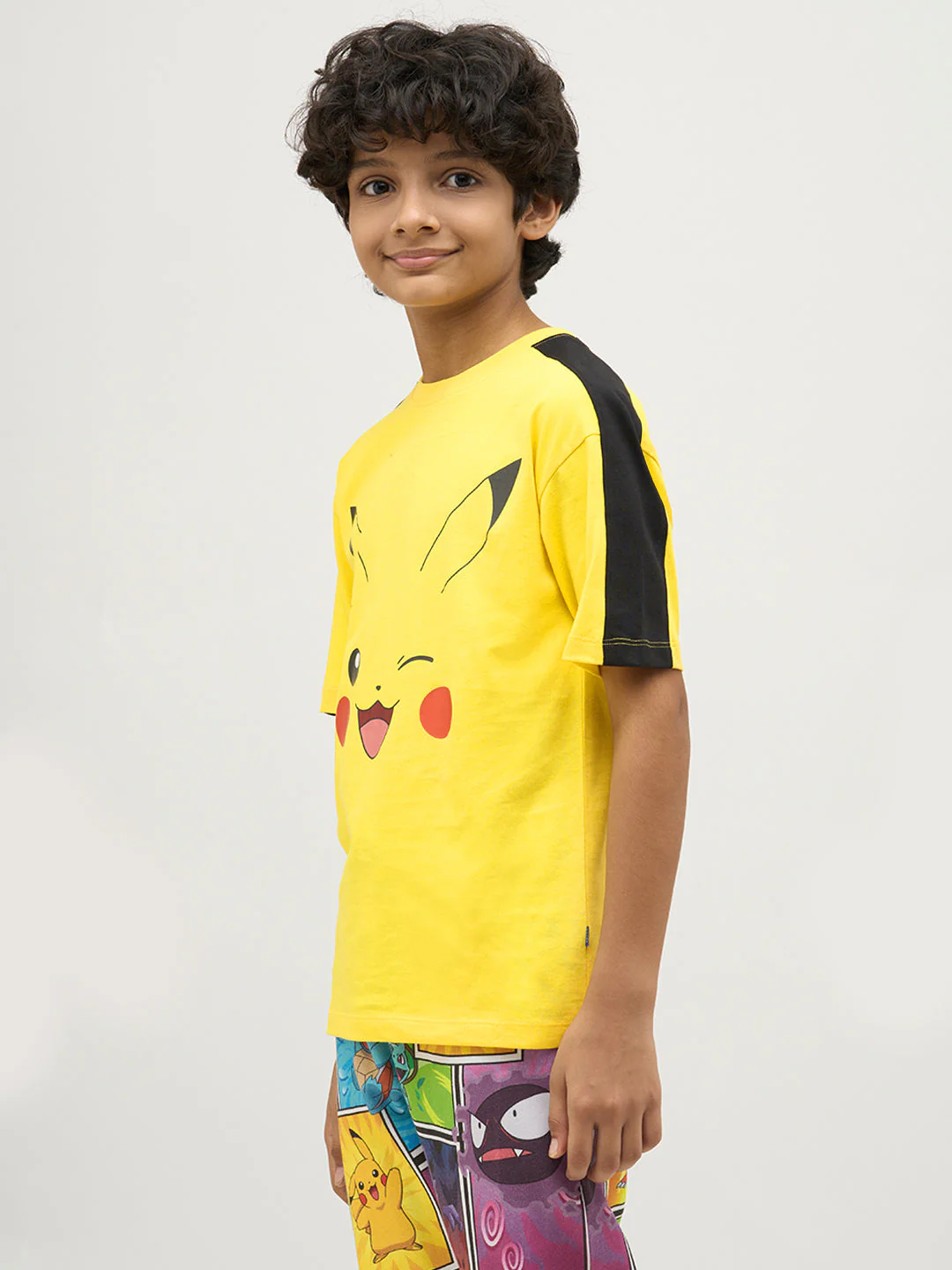 Boys Pikachu Wink Print T-shirt - Image 3
