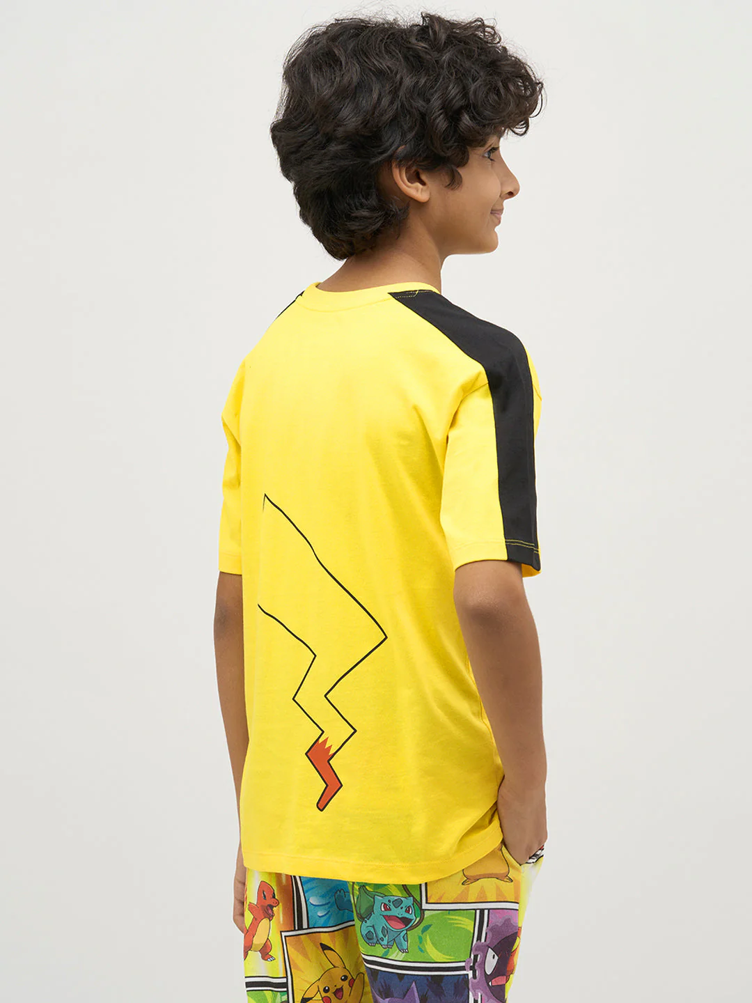 Boys Pikachu Wink Print T-shirt - Image 4