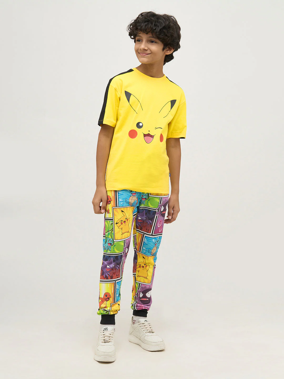 Boys Pikachu Wink Print T-shirt - Image 5