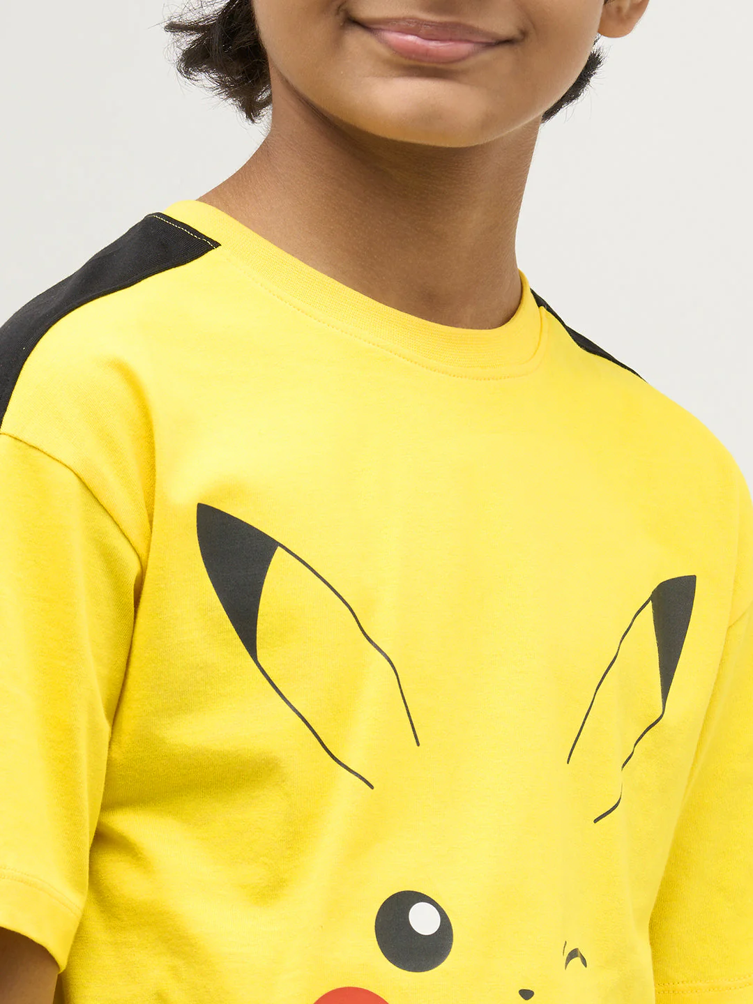 Boys Pikachu Wink Print T-shirt - Image 6