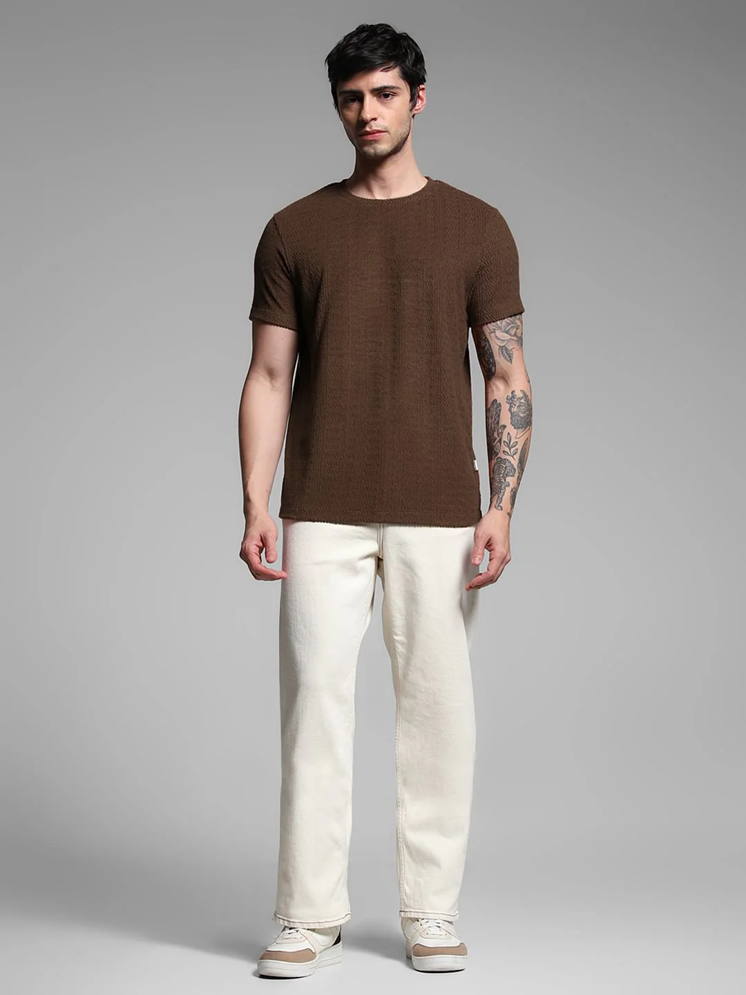 Brown Jacquard Crew NECK t-shirt - Image 6