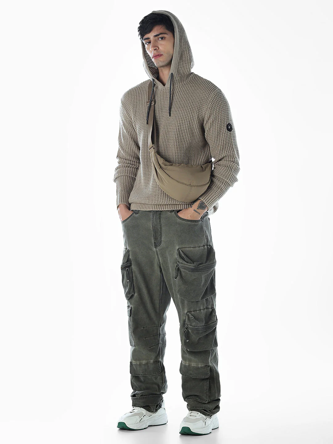 Beige Knitted Hoodie - Image 6